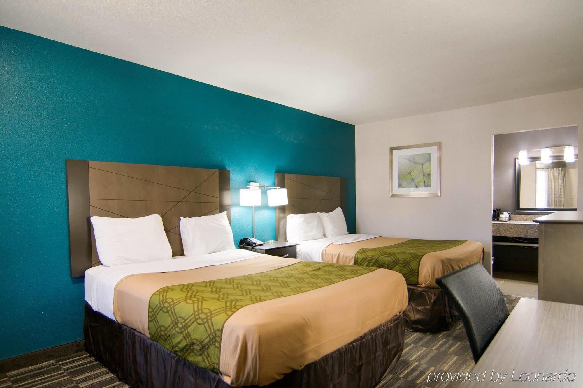 Homestay Inn & Suites Ръселвил Екстериор снимка